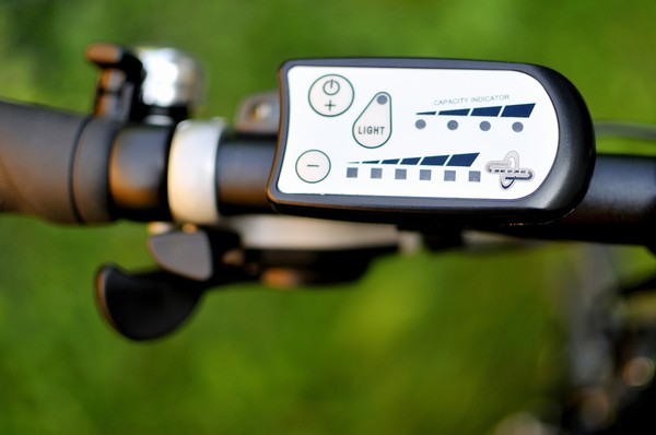 Controls - Wisper 805FE Folding Electric Bike