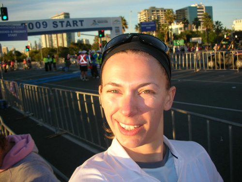 lucy james start of gold coast marathon