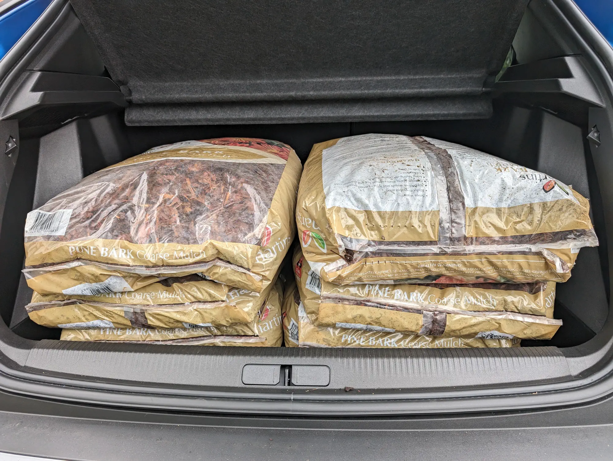 Australian Peugeot e-2008 2023: how much luggage, shopping and mulch fits in the boot and frunk?